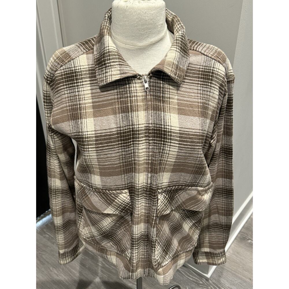NWT Beach Lunch Lounge Brown Plaid Flannel Shacket Shirt Zip Jacket Womens Small